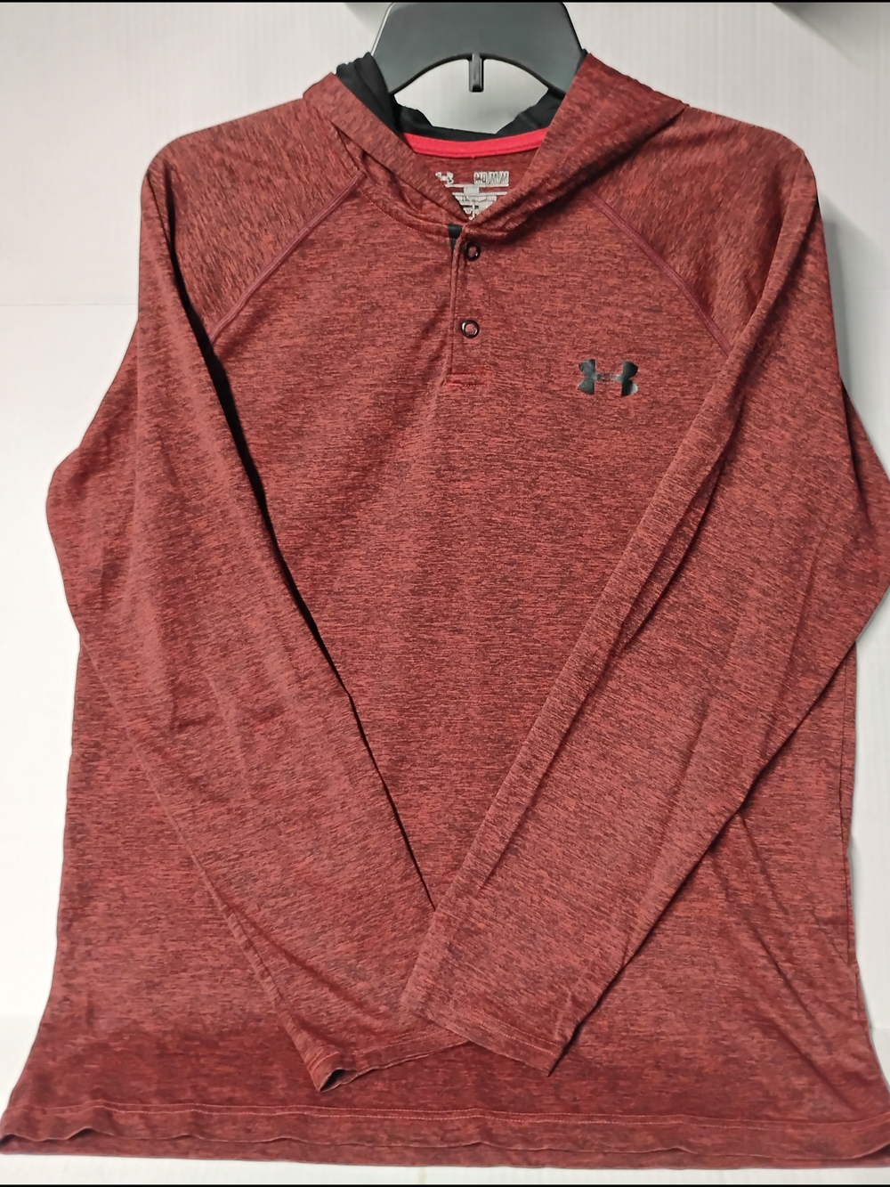 Under Armour Men’s Heather Red Long-Sleeve Hooded Henley